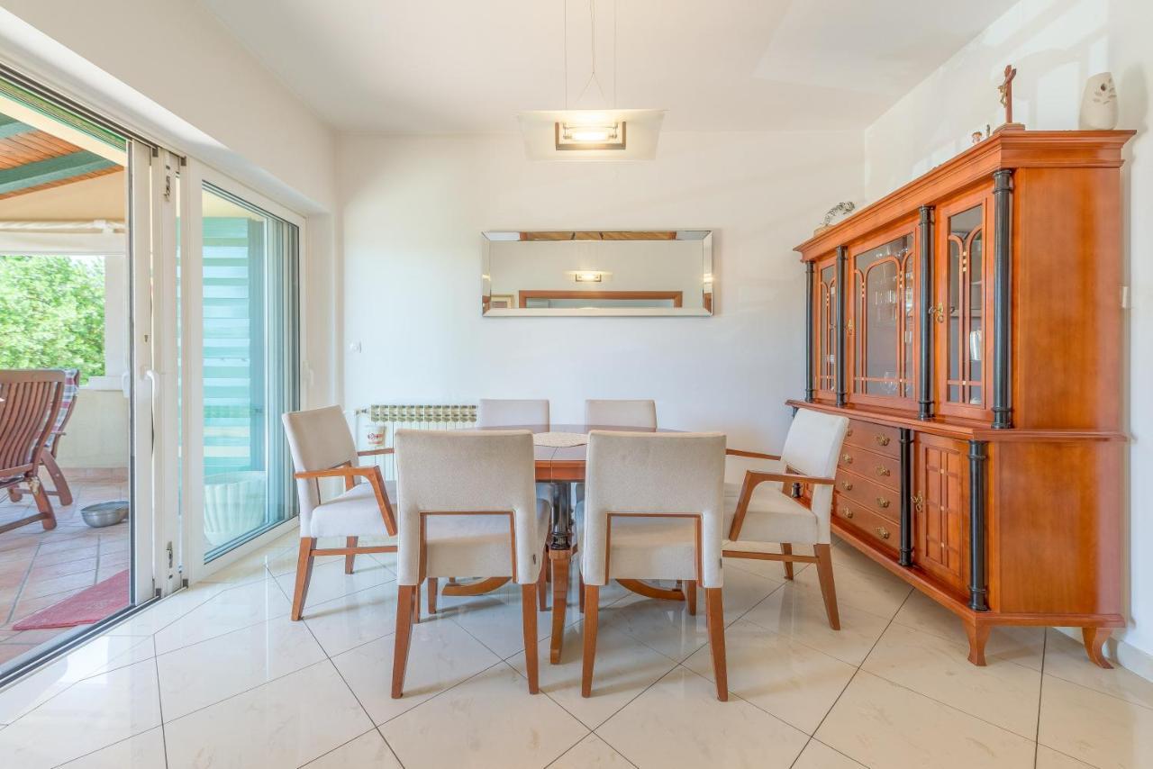 Villa Lux Nina With Six Bedrooms, Private Pool, Sauna Zara Esterno foto