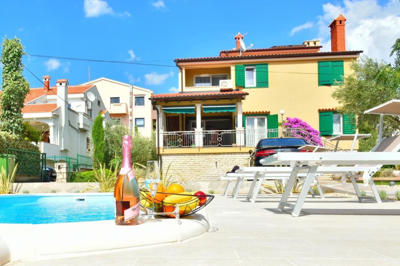 Villa Lux Nina With Six Bedrooms, Private Pool, Sauna Zara Esterno foto