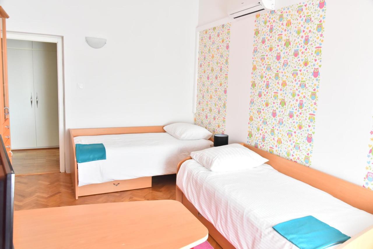 Villa Lux Nina With Six Bedrooms, Private Pool, Sauna Zara Esterno foto