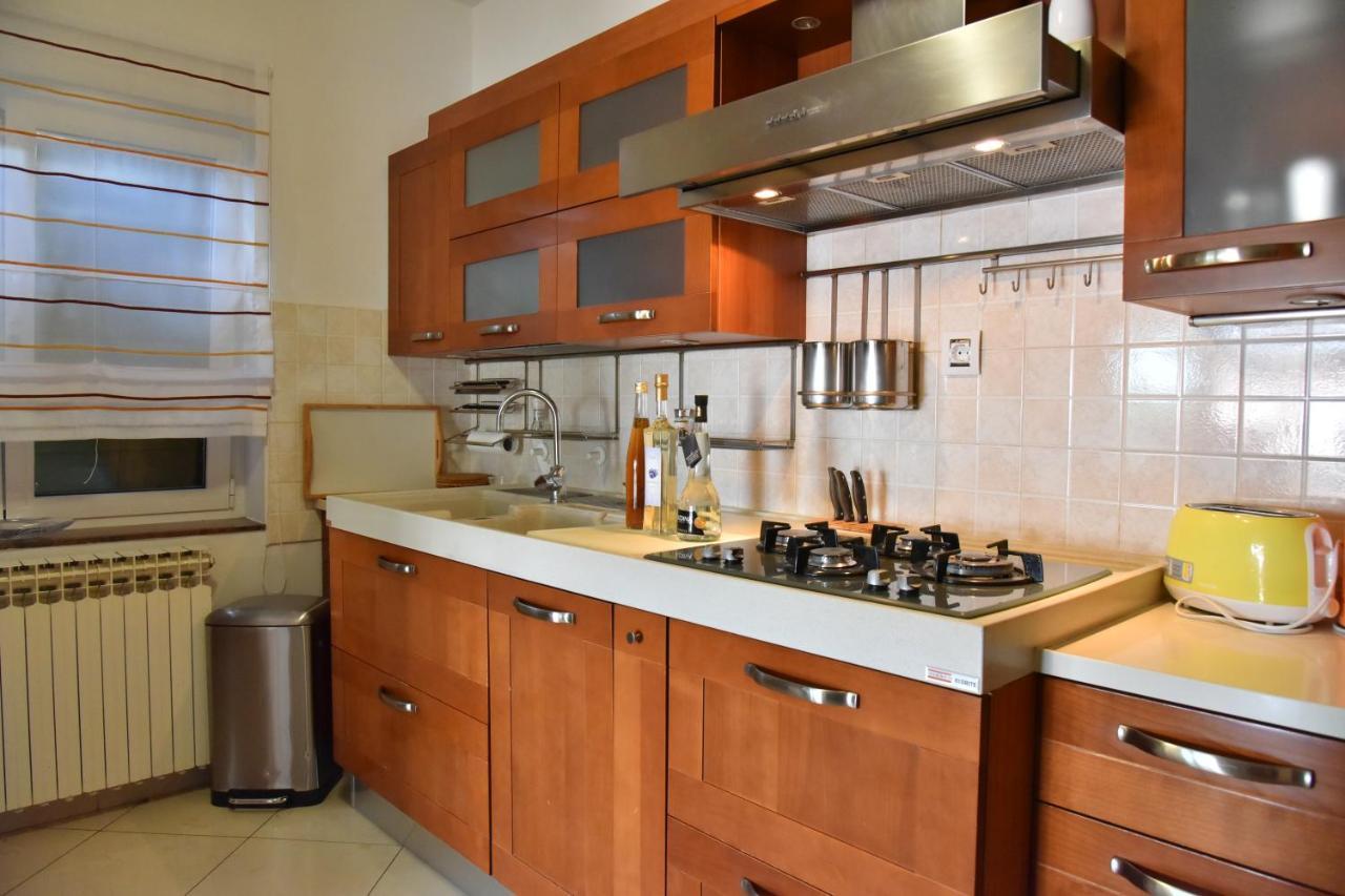 Villa Lux Nina With Six Bedrooms, Private Pool, Sauna Zara Esterno foto
